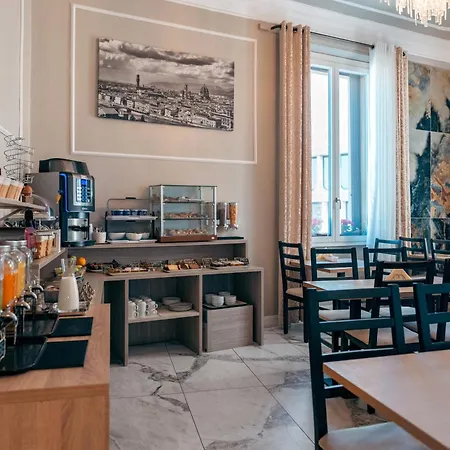 Lilium Hotel 3*