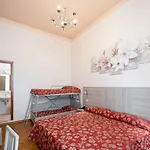Lilium Hotel